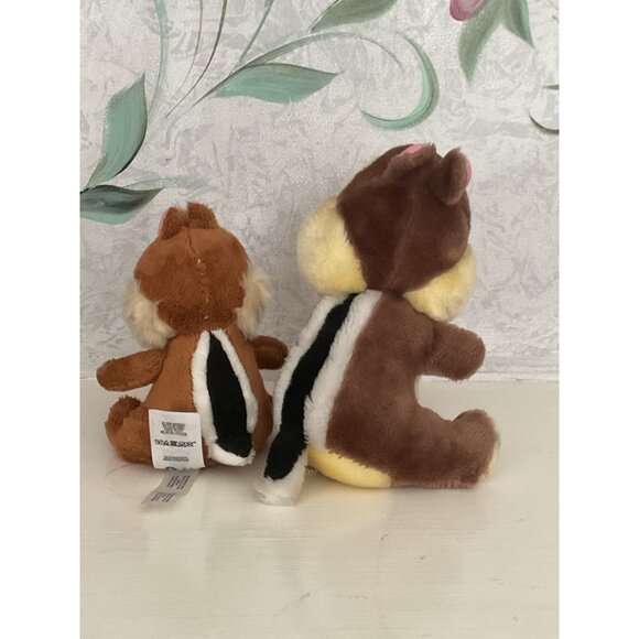 Chip & Dale Disney Plush Set Of 2 Classic Collectible Stuffed Animals - Picture 2 of 4